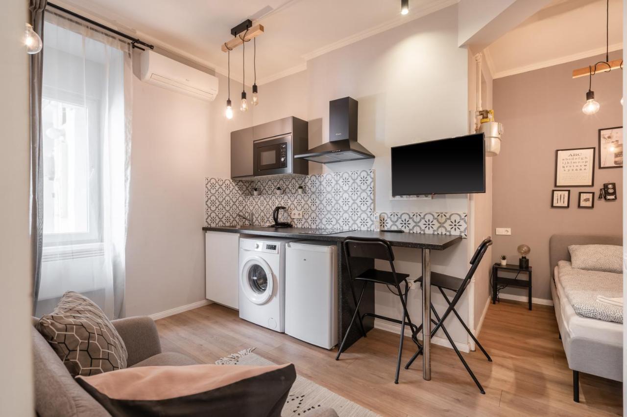 D71 Superior Apartments, Best Location, By Bqa Budapeste Exterior foto